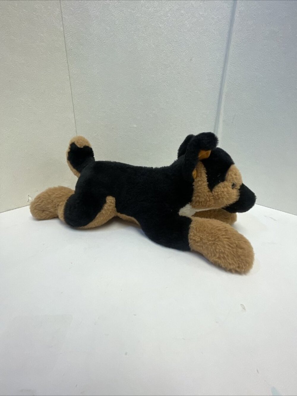 FAO Schwarz Adopt A Pet 15" Plush German Shepherd Stuffed Animal Realistic 2020